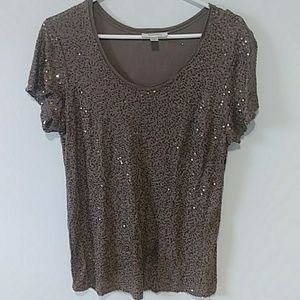 Dress barn short sleeve t op size L